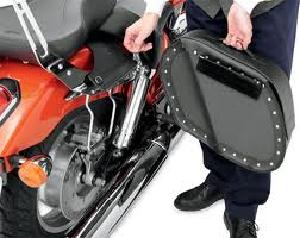 CRUIS'N SADDLEBAGS W/ SHOCK CUTAWAY 